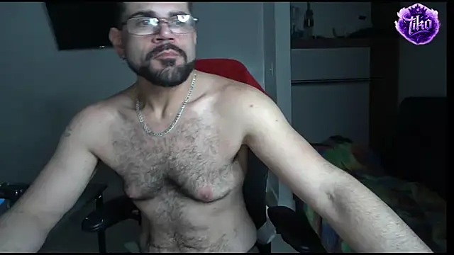 Zander823 online show from 03/25/26, 06:57