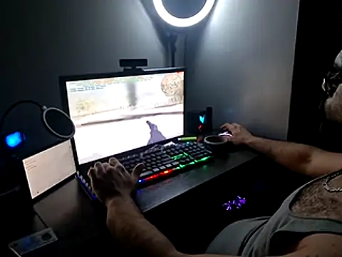 Zander823 online show from 03/23/26, 01:39