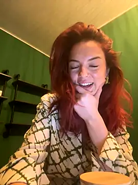 LexyGold online show from 11/29/25, 01:44