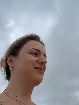 LexyGold online show from 10/27/25, 08:48