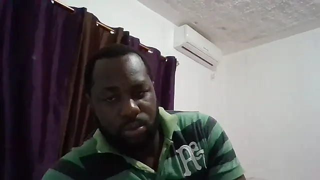Snapshot of Bighood_T chatting on 10/08/25, 12:34 Bighood T online show from 10/08/25, 12:34