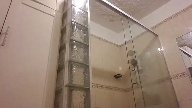 Bighood T online show from 04/05/26, 05:58