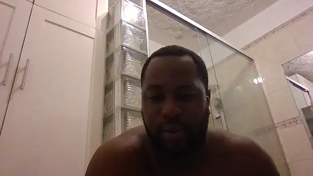 Snapshot of Bighood_T chatting on 06/03/26, 04:13 Bighood T online show from 06/03/26, 04:13