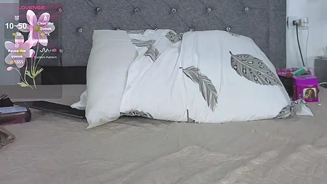 Meghan taylor   online show from 02/13/26, 02:33