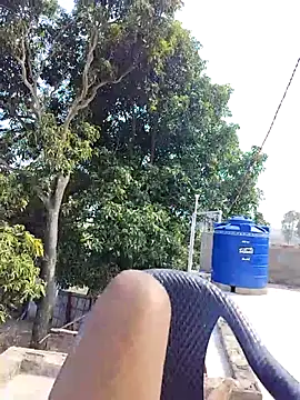 Snapshot of ErRakesh1 chatting on 11/13/25, 05:11 ErRakesh1 online show from 11/13/25, 05:11