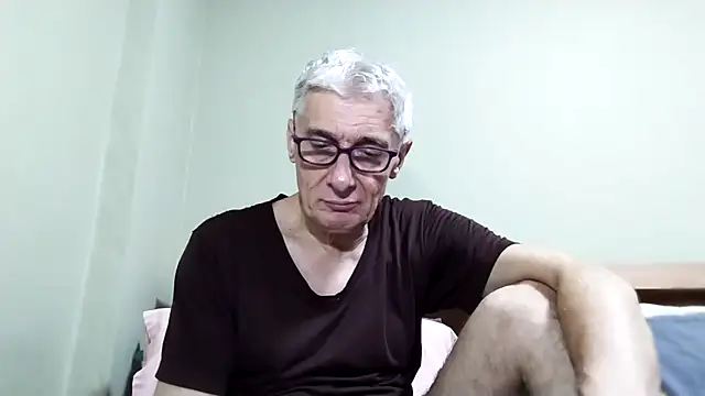 BIGUNCUTHARDCOCK online show from 10/27/25, 01:56