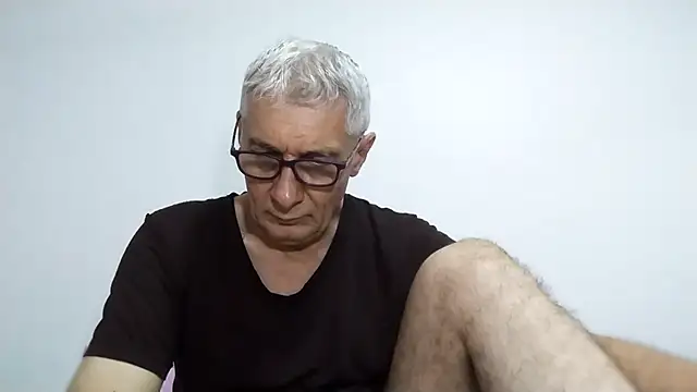 BIGUNCUTHARDCOCK online show from 04/13/26, 02:04