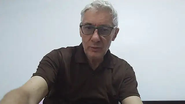 Snapshot of BIGUNCUTHARDCOCK chatting on 06/20/26, 12:59 BIGUNCUTHARDCOCK online show from 06/20/26, 12:59