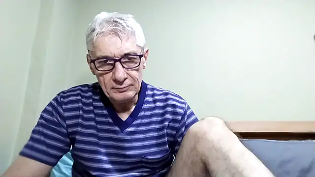 BIGUNCUTHARDCOCK online show from 10/17/25, 11:39