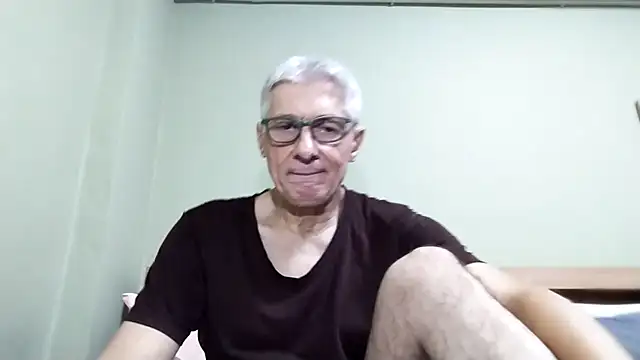 BIGUNCUTHARDCOCK online show from 10/23/25, 04:33