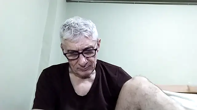 BIGUNCUTHARDCOCK online show from 12/05/25, 01:32