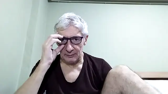 BIGUNCUTHARDCOCK online show from 11/26/25, 01:22