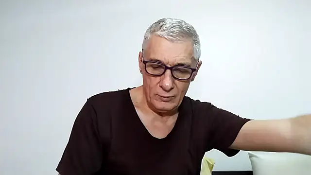 BIGUNCUTHARDCOCK online show from 03/04/26, 01:13