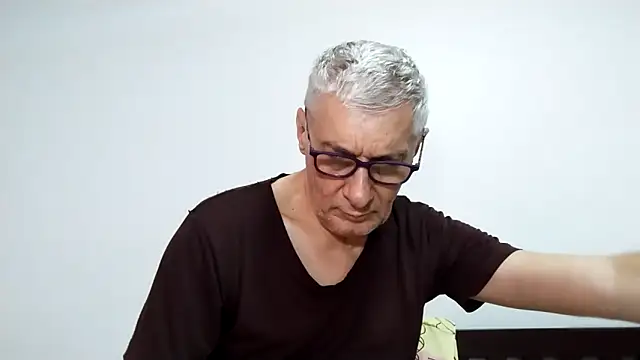 BIGUNCUTHARDCOCK online show from 03/01/26, 01:49