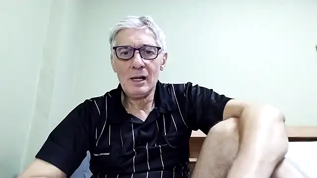 BIGUNCUTHARDCOCK online show from 12/01/25, 02:12