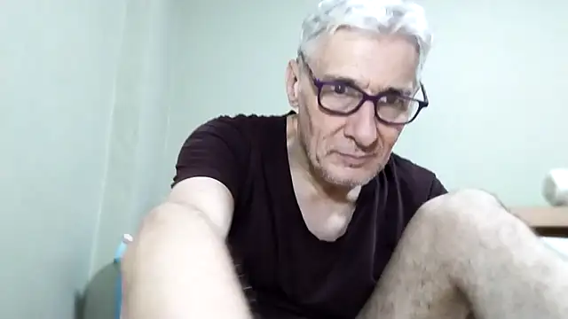 BIGUNCUTHARDCOCK online show from 12/20/25, 01:52