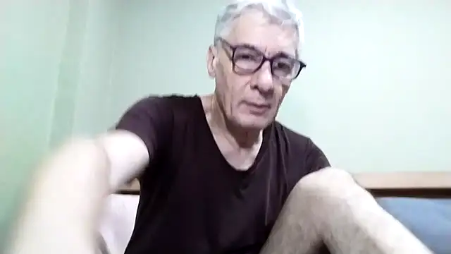 BIGUNCUTHARDCOCK online show from 10/30/25, 01:04