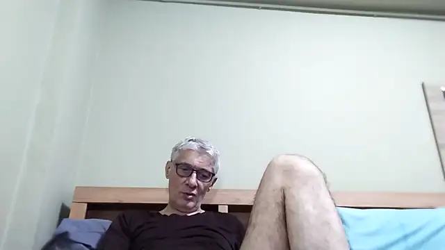 BIGUNCUTHARDCOCK online show from 11/11/25, 05:02