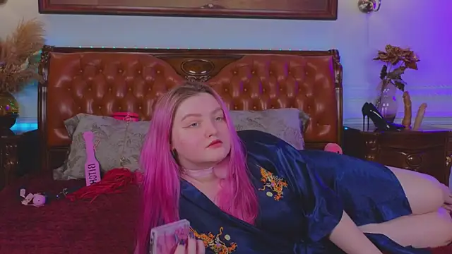 Snapshot of Unholy_Lady chatting on 02/07/25, 12:28 Unholy Lady online show from 02/07/25, 12:28