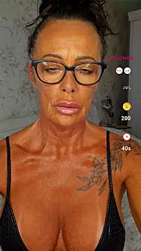 Misses-Cougar online show from 06/29/26, 07:59