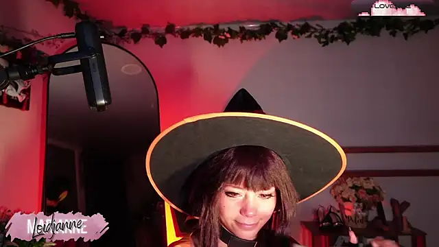 loIijanne online show from 11/13/25, 12:14