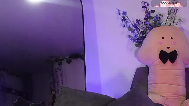 loIijanne online show from 03/18/26, 12:03