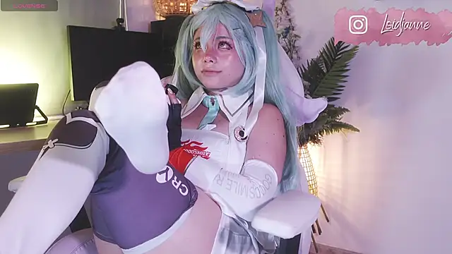 Snapshot of loIijanne chatting on 02/08/25, 02:47 loIijanne online show from 02/08/25, 02:47