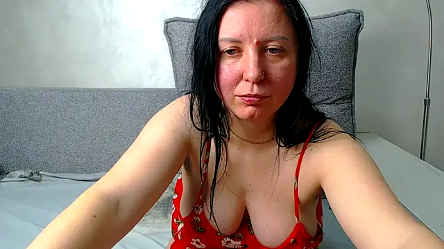 Longhairgirl online show from 12/14/25, 04:34