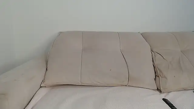 AninhaSampaio online show from 09/26/25, 01:34