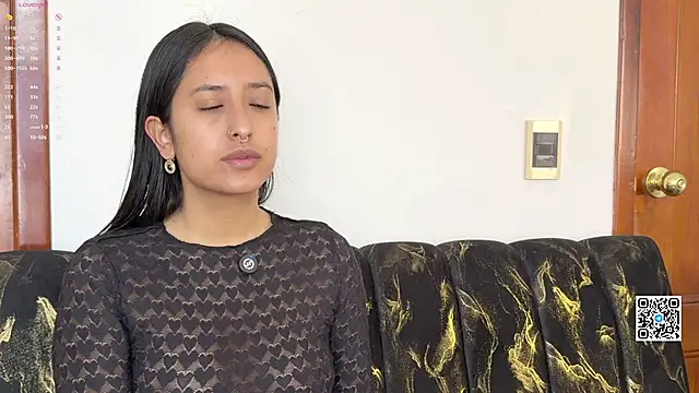 2SummerLove1 online show from 04/11/26, 02:32