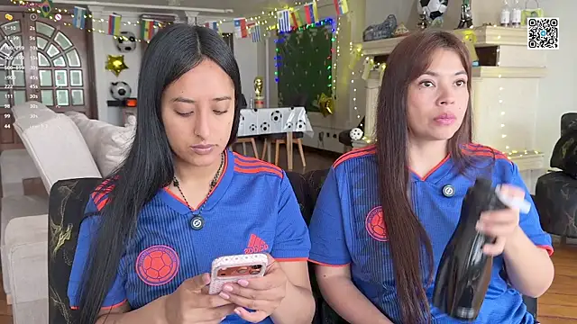 2SummerLove1 online show from 06/20/26, 02:22
