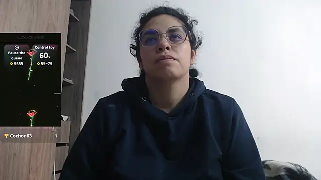 Anne purple online show from 11/21/25, 04:39