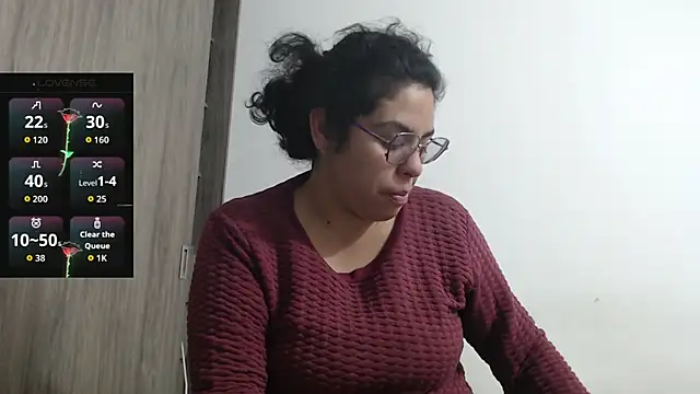 Anne purple online show from 11/06/25, 01:59