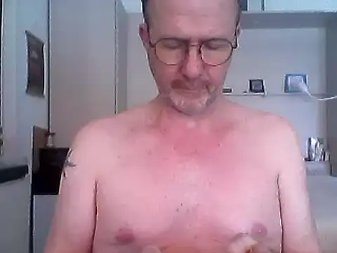 Lolodamour72 online show from 05/17/26, 03:45