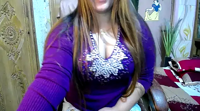 Snapshot of SohanaSabaSexy chatting on 01/17/25, 10:01 SohanaSabaSexy online show from 01/17/25, 10:01