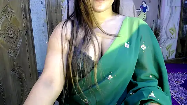 Snapshot of SohanaSabaSexy chatting on 02/16/25, 11:28 SohanaSabaSexy online show from 02/16/25, 11:28