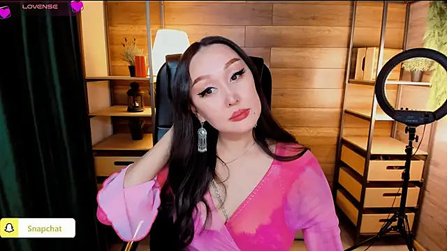 Julianna Jami online show from 01/10/25, 05:56