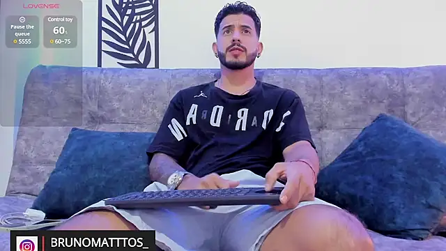 Snapshot of Bruno_Mattos chatting on 02/17/25, 11:22 Bruno Mattos online show from 02/17/25, 11:22