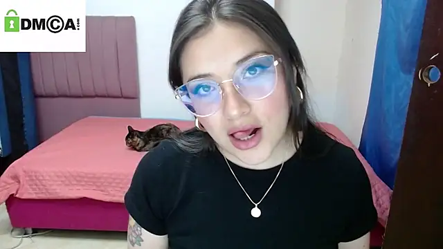 phoenixxxx777 online show from 03/30/26, 05:03