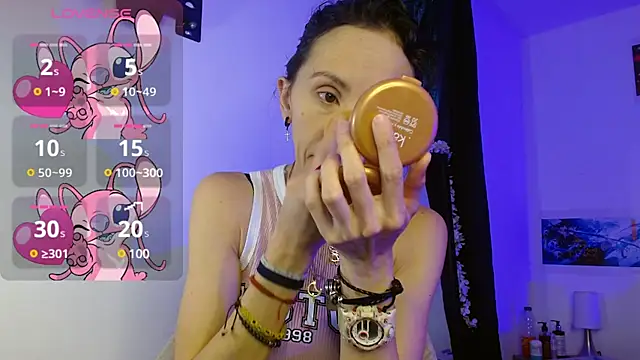 Snapshot of Sakura_and_yuki chatting on 01/11/25, 11:45 Sakura and yuki online show from 01/11/25, 11:45