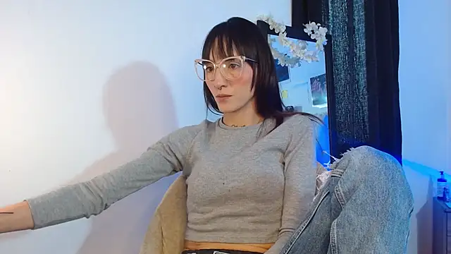 Snapshot of Sakura_and_yuki chatting on 02/26/25, 02:16 Sakura and yuki online show from 02/26/25, 02:16