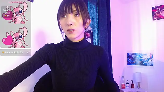 Snapshot of Sakura_and_yuki chatting on 01/20/25, 01:21 Sakura and yuki online show from 01/20/25, 01:21