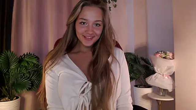 Milk Bunny online show from 02/05/25, 08:54