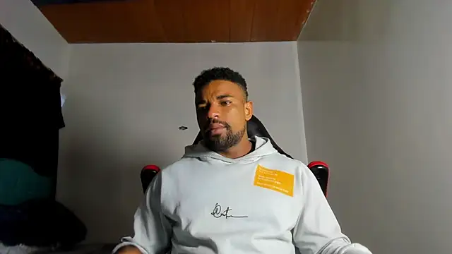 estebanlobo- online show from 10/02/25, 11:30