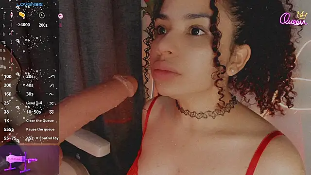 Queen Deepthroat online show from 03/16/26, 11:40