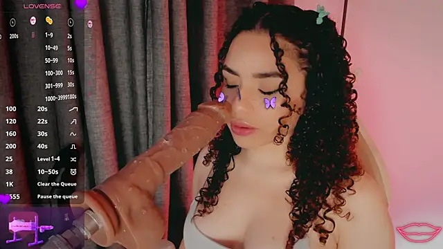 Queen Deepthroat online show from 09/12/25, 11:48