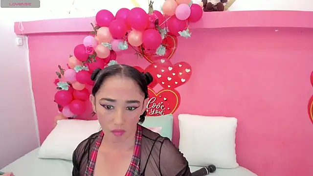 charlotte-11 online show from 09/25/25, 03:18