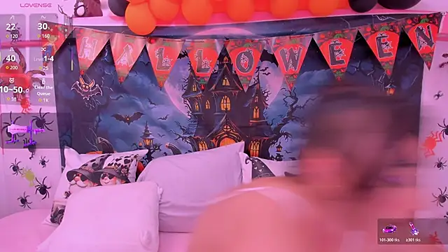 charlotte-11 online show from 10/17/25, 03:03