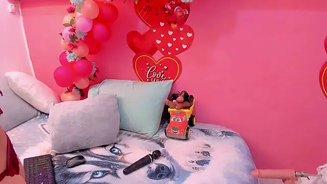 charlotte-11 online show from 09/12/25, 03:12