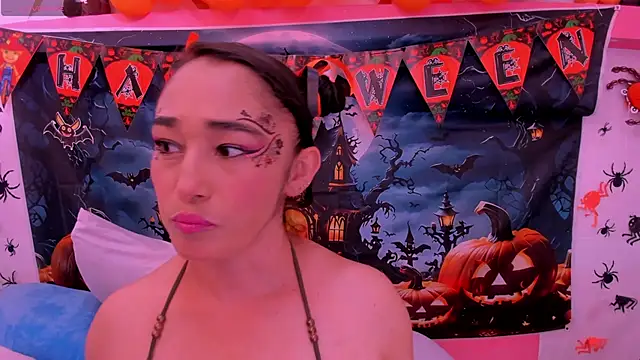 charlotte-11 online show from 10/27/25, 03:13